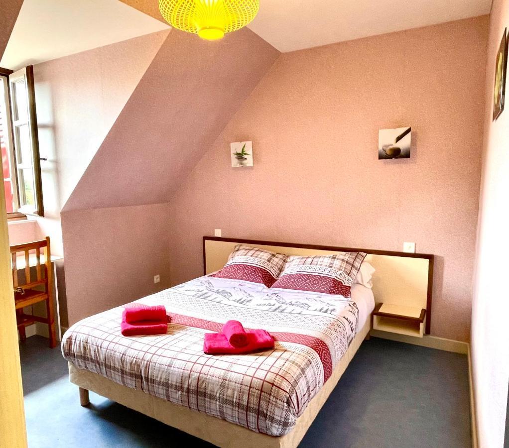 Auberge Le Beaulieu -Cantal Εξωτερικό φωτογραφία